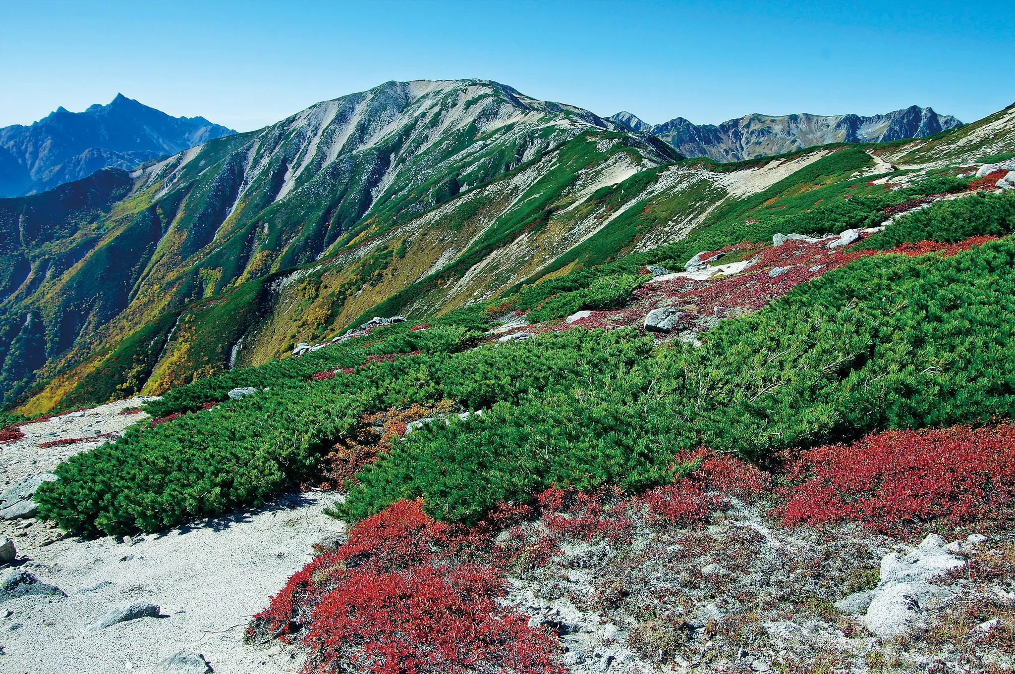 水晶岳（黒岳）】の山の詳細情報 | 山と高原地図Web